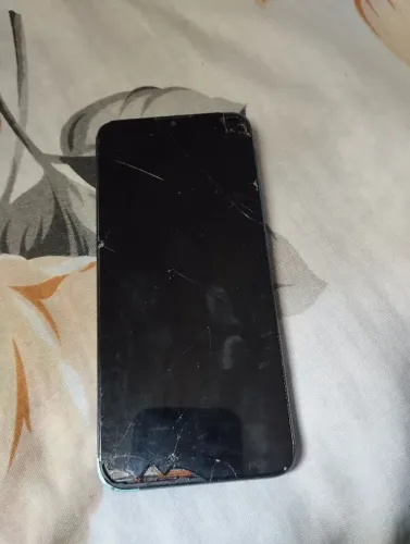 Vendo celular quebrado