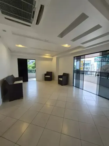 ef0323 Ed. Ilha de Malta 4 suítes, 3 vagas de garag | Apartamento de alto padrão à venda