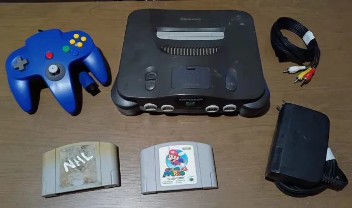 Nintendo 64 Completo + Mario 64 + Controle Original - R$ 500