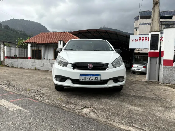 Fiat Grand Siena Attractive 1.0 Flex 8V 4P 2019