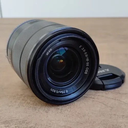  Lente Sony SEL1855 (E 18-55mm F3.5-5.6 OSS)