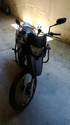 Vendo XRE 300!
