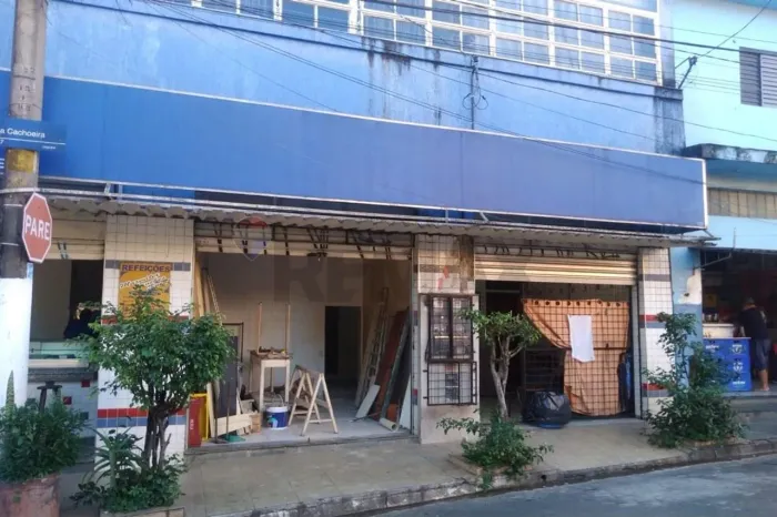 Salão / Loja / Ponto Comercial na Vila Piauí