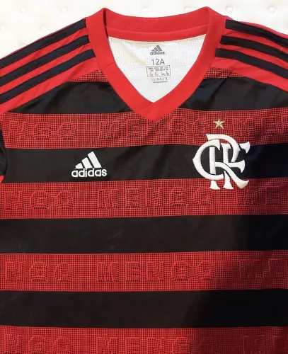 CAMISA INFANTIL DO FLAMENGO USADA EM EXCELENTE ESTADO.
