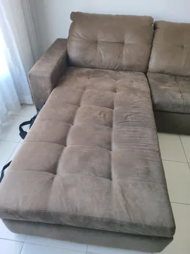 Sofá 2,50m com chaise que vira cama