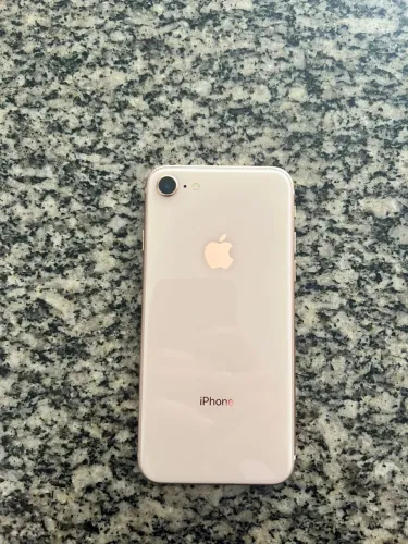 iPhone 8