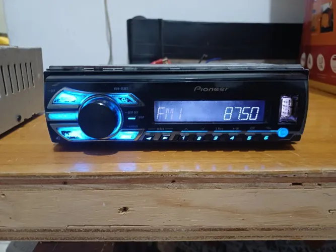 Pioneer MVH358BT ( PEGA BLUETOOTH E CONTROLEDELONGADISTÂNCIA)