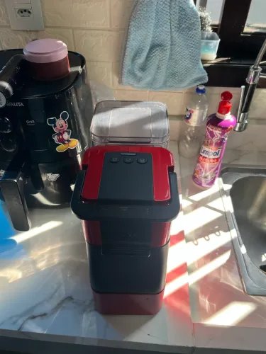 CAFETEIRA EXPRESSO TRÊS CORAÇÕES MODELO POP PLUS