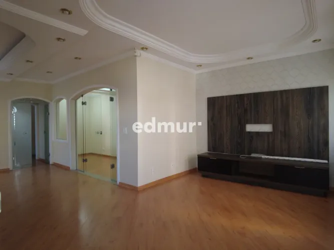 SOBRADO para VENDA com 260m² no bairro Vila Valparaíso com 4 quartos e 5 vagas. Santo Andr