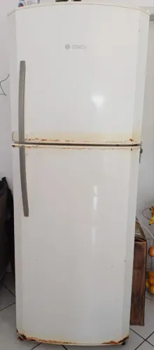 Vendo geladeira Bosch 420 litros
