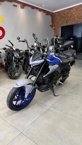YAMAHA MT-03 ABS