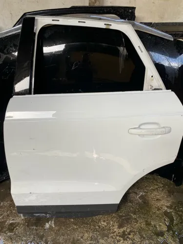 PORTA AUDI Q3 2013/2019