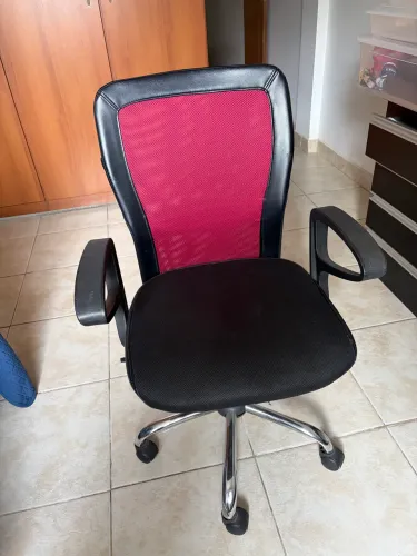 Cadeira Secretária Giratória