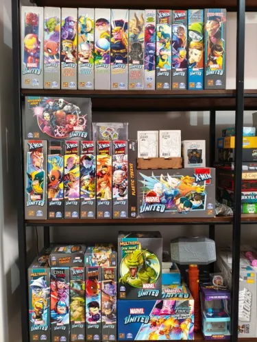 VENDA COLEÇÃO MARVEL UNITED
