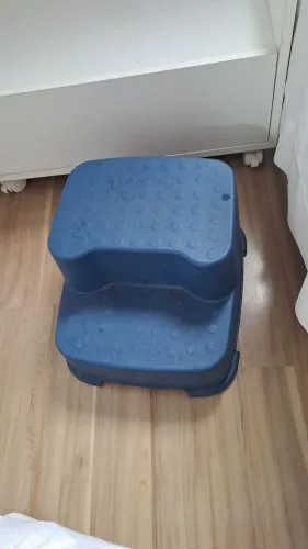 Escadinha infantil  2 degraus 