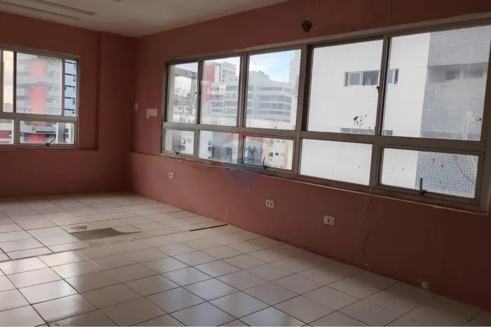 Sala Comercial em Boa Viagem: Oportunidade Única!
