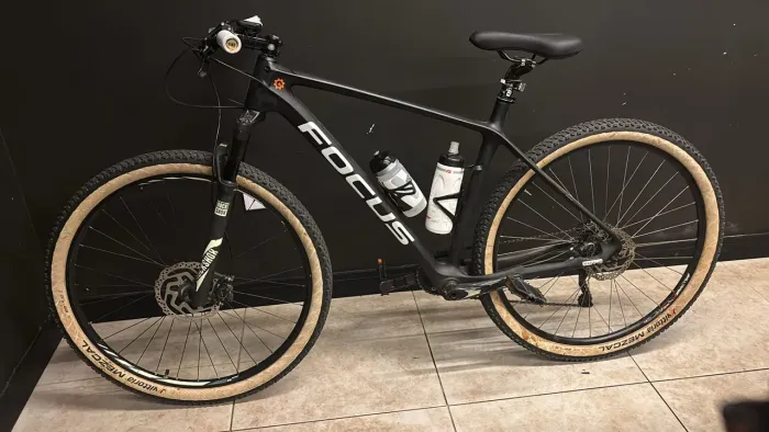 Bicicleta Focus aro29