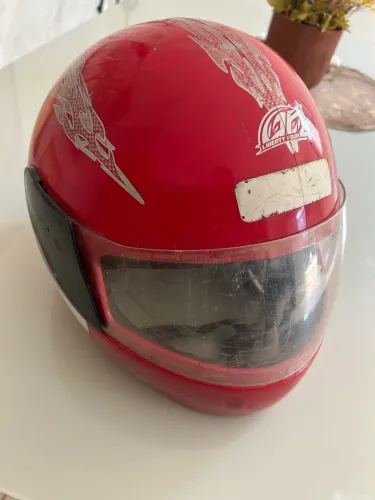 Capacete
