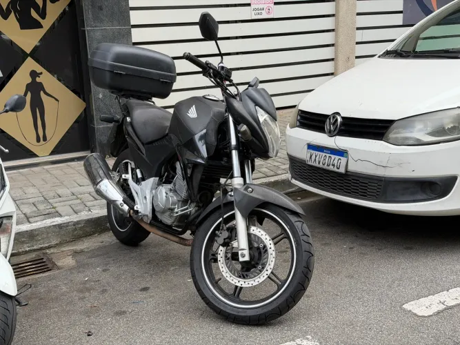 CB300R
