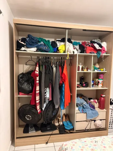 Guarda roupa modulado