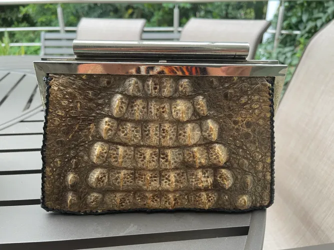 BOLSA COURO DE CROCODILLO