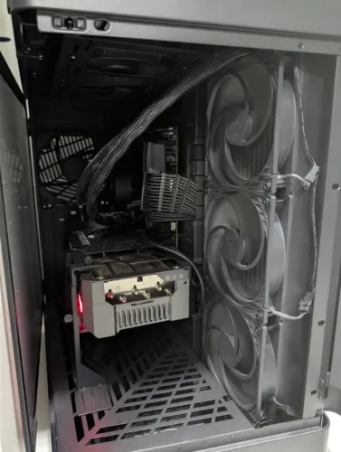 Computador Gamer/Producao 4090/R7950x/64RAM... Vendo 4090 Separada 11000