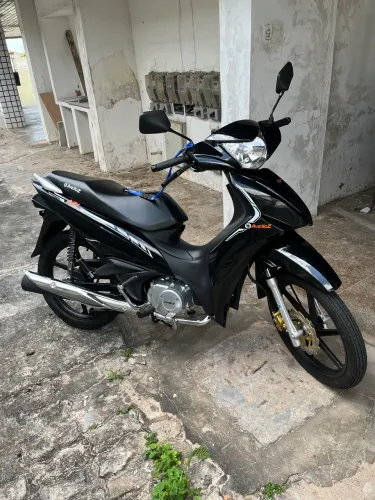 moto aveloz az1