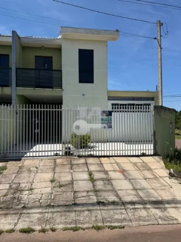 Sobrado com 3 quartos para alugar por R$ 2800.00, 100.00 m2 - UMBARA - CURITIBA/PR