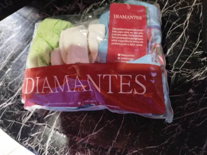 Vendo o kit de cueca infantil RN novo Diamantes