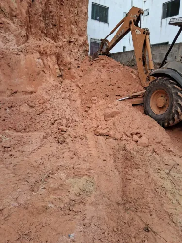 Terra para obra