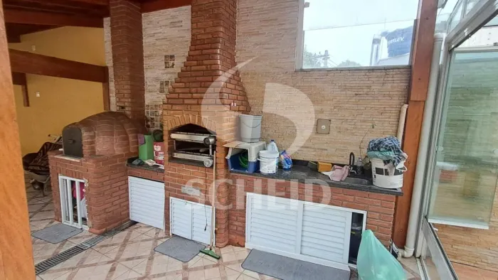 Excelente Sobrado para Locação no Jd. Prudência de 03 dormitórios, sendo 1 Suíte com 386m²