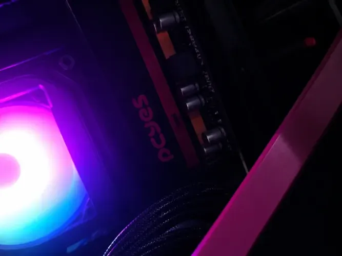Memoria ram da pcyes 2x4 3200mhz ddr4 troco por um de 8 ou vendo