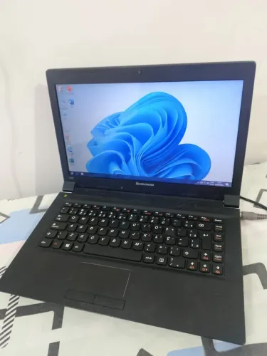 Notebook Core i3 4gb HD de 500gb windows e pacote office