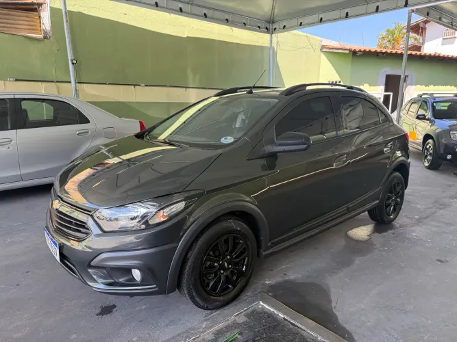 Chevrolet Onix Activ 1.4 8V Flex Aut. 4P 2019