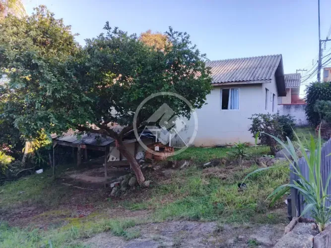 HB Casa / TERRENO próxima ao centro de floripa.