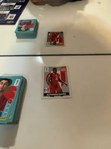 Legends Prata, Alphonso Davies