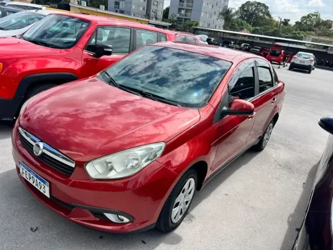 Fiat Grand Siena Attrac. 1.4 EVO F.flex 8V 2013