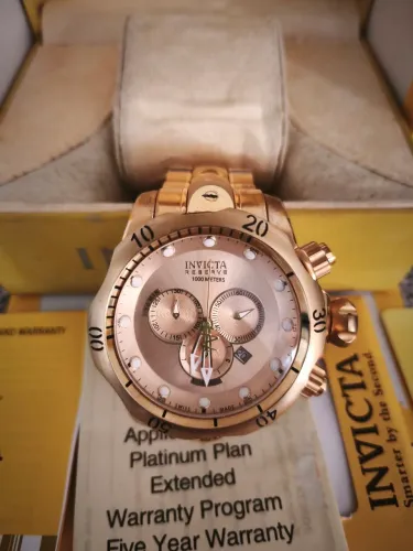 Relógio invicta men's 13900 venom reserve chronograph. (original)