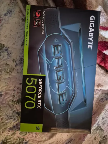 Vendo RTX 5070 apenas 5 meses de uso