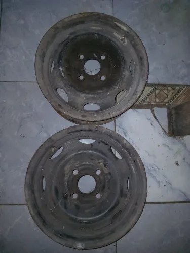 Vendo esse par de aro 13