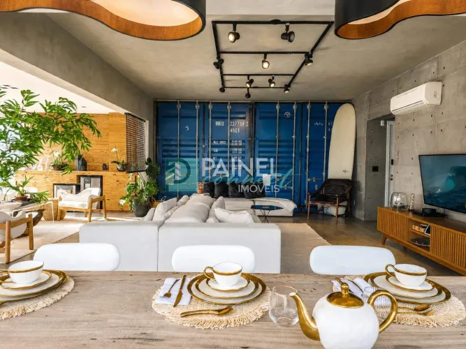 Apartamento mobiliado de 210 m² com 3 suítes e 3 vagas no Gonzaga, em Santos