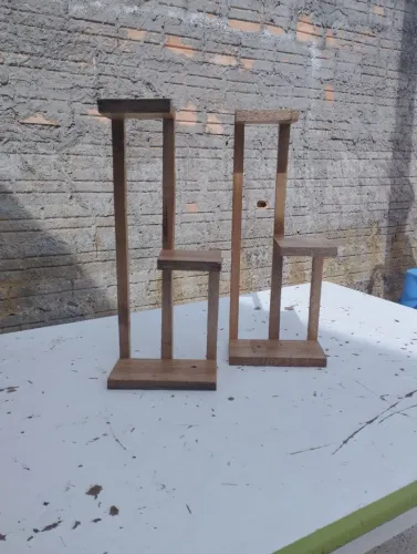 Nichos para plantas e decoração (já envernizados)