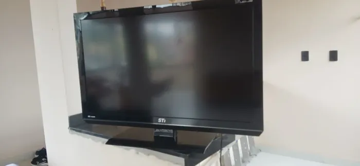 Vendo TV 40 polegadas 
