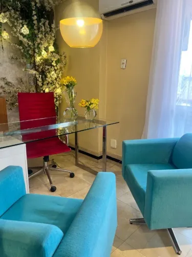 Conjunto escritório 