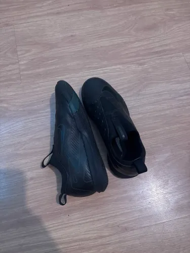 Nike Phantom GX Academy Futsal