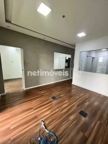 LOCAÇÃO/BROOKLIN - Conjunto comercial com 69,70m²; | 2 vagas - R$ 6.500,00.
