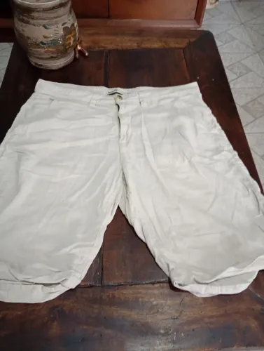 Bermuda . HERING de Linho. 42/44