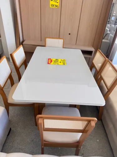 Mesa 6 cadeiras MDF