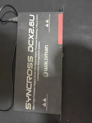 Processador de Áudio Waldman Syncross DCX2.6U