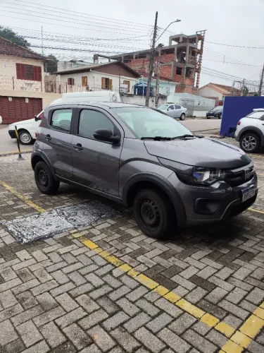 Fiat Mobi Like 1.0 Fire Flex 5P. 2022